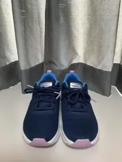 Item thumbnail for item 79fc6efa-af89-401e-9bfe-96f698acd75d