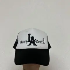 South LA Central トラッカーキャップ