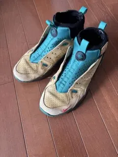 NIKE AIR HUARACHE ACG スニーカーのサムネイル