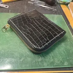 革財布　L字ファスナー　ワニ型押し