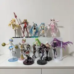 バニーガール、チャイナドレス等 女の子キャラクター18体セット - メルカリ