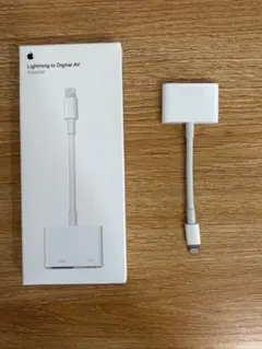 【美品】Apple純正 アダプタ HDMI 変換ケーブル