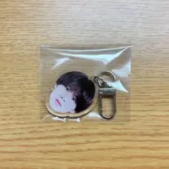 DXTEEN 大久保波留 カプセルトイ 顔面アクリルキーホルダー - メルカリ