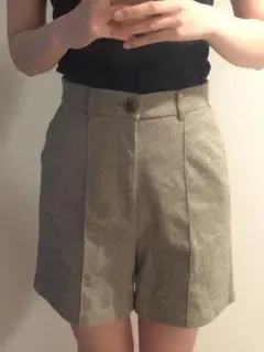 ベージュ系 ハイウエストショートパンツ