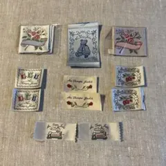 オタンジャディス　花とリボンの刺繍ラベル14枚セット