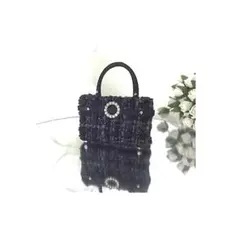 Item thumbnail for item 68a6e7c7-ee39-4f0c-8693-cad87f228f61