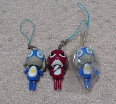 ケロロ軍曹　キーホルダー　クルル　ギロロ