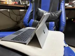 Microsoft Surface Laptop Go
