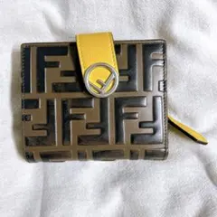 FENDI フェンディ エフイズ ズッカ 三つ折り財布 イエロー - メルカリ