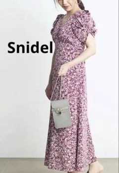 Snidel バリエーションプリントパフスリワンピース ワインレッド サイズ1