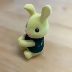 黄色いウサギのぬいぐるみ　昭和レトロ