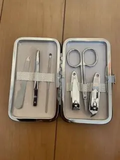 Item thumbnail for item bc6a6662-0d79-4190-87f0-1f7cc8a326b7