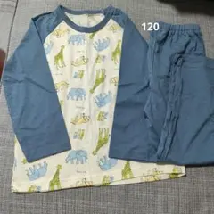 西松屋　パジャマ120