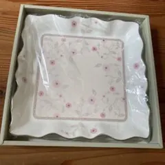 #未使用 ナルミ ボーンチャイナ#角皿 2025年最新】角皿 ナルミボーンチャイナの人気アイテム - メルカリ