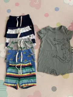 ハーフパンツ5点とロンパースセット