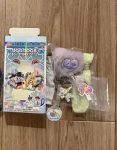 ブロッキーズdaadoos TOY STORYキーホルダー ストラップ バズ - メルカリ