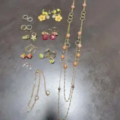 ピアス、ブレスレット、ネックレス9点まとめ売り