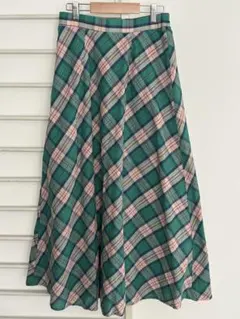 フレアロングスカート