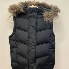 【訳あり】GAP ダウンベスト 黒 フード・ファー付き