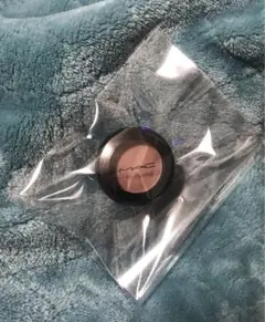 MAC スモールアイシャドウ Haux オー　ソフト ミュート ローズ ブラウン