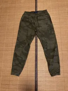 アバクロ　カモフラージュ柄 　ジョガーパンツ 　Mサイズ(日本サイズL)