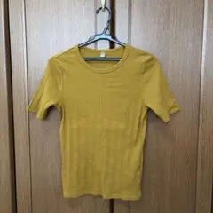 新品未使用 UNIQLO ユニクロ リブTシャツ 半袖 マスタード