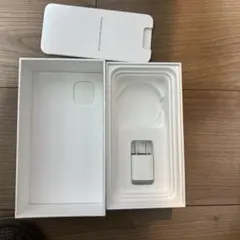 【即購入OK】 iPhone 11 128GB ブラック　空き箱　充電器付