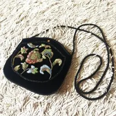 【美品・花柄】ピエールバルマン　ショルダーバッグ　ビーズ　サコッシュ　ブラック