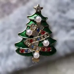 クリスマスツリーモチーフ ブローチ
