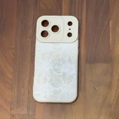 iPhone17pro ケース 花柄 ベージュ