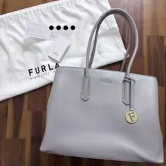 ★新品未使用★FURLA TESSA トートバッグ グレージュ