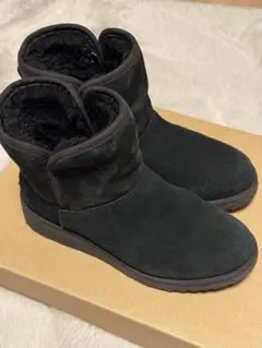 UGG Kristin（クリスティン） 22センチ