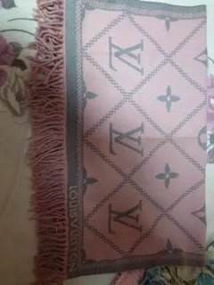 Louis Vuitton ロゴマフラー ピンク