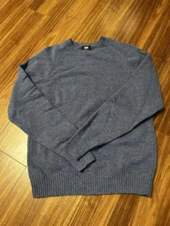ウール100% クルーネックセーター 青