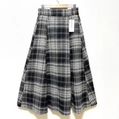 【新品】 as know as pinky ロングフレアスカート チェック
