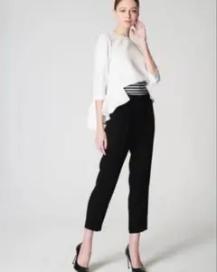 【週末限定お値下げ】ボーダーズアットバルコニー　バックラッフルトップ　ホワイト