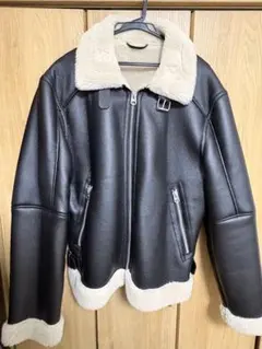 ZARA フェイクレザージャケット　(US Mサイズ)
