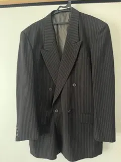ブラック・ストライプ ダブルブレストスーツ