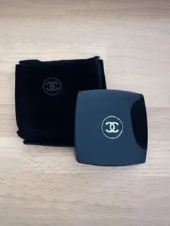 CHANELハンドミラー ポーチ付き