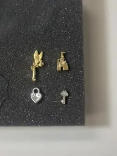 ディズニー　ピアスセット