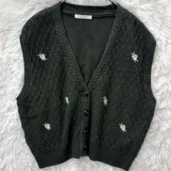 エヘカソポ ニットベスト 刺繍 花柄 カーキ F レイヤード　ゆったり