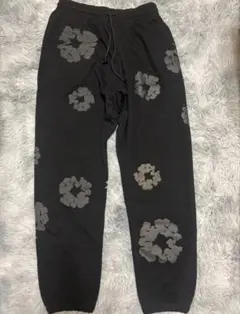 2026年最新】DENIM tears スウェットパンツの人気アイテム - メルカリ