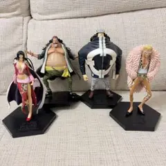 DX王下七武海フィギュア 4体セット　ハンコック　クマ　ドフラミンゴ　ティーチ