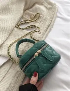 Item thumbnail for item 5860a1d4-7d28-4081-926e-5c6326a257b0