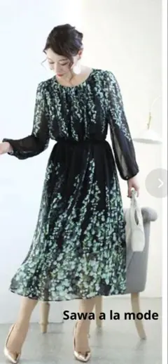 サワアラモード　お花が舞うシフォンフレアワンピース2XL ブラック　ドレスのサムネイル