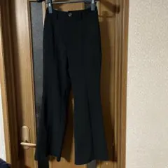 GU ジーユー カットソーカラーフレアスラックス S ブラック