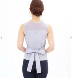 ほぼ未使用 スカーラ SUKALA バックリボン付 ツイストトップス ライラック
