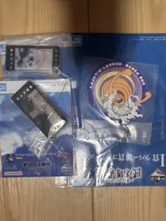 ワンピース 一番くじ アクリルチャーム ラバー雑貨 3点セットのサムネイル