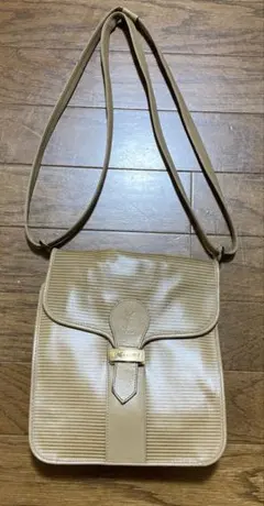 イブサンローラン　ヴィンテージ　ショルダーバック　肩掛けバック　2ウェイ　美品