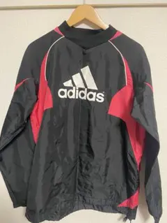 adidas ウィンドブレーカー　Mサイズ　赤/黒